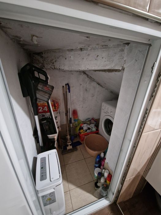 Двустаен апартамент на втори етаж в кв.Зона Б