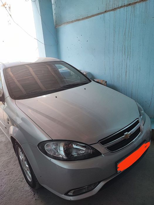 Gentra, Lacetti GM Chevrolet