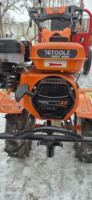 Motocultor cu remorcută