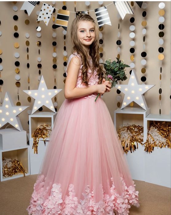 Прокат детских вечерних платьев