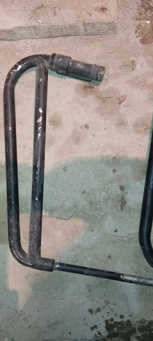 Стойка для зеркал ISUZU