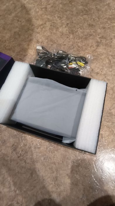 Продам андроид магнитолу не дорого