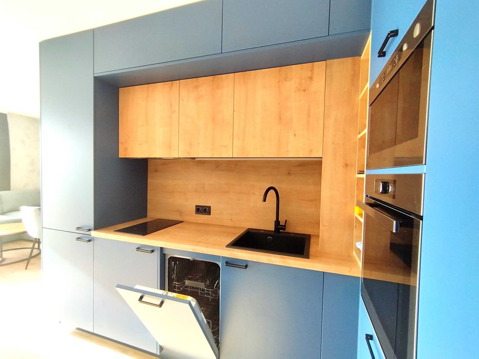 Дава се под наем Двустаен апартамент в Перник, Изток - 72 кв.м за 407.49 € - Снимка #5