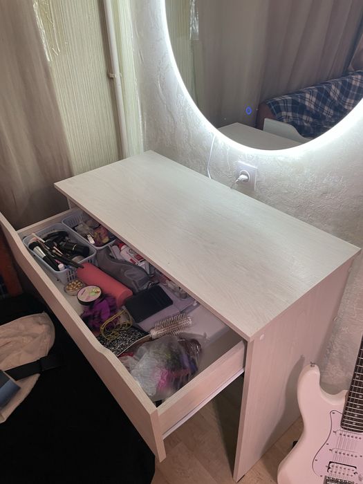 Туалетный столик