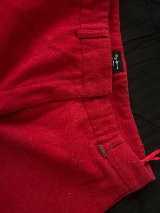 Вълнен панталон pepe jeans