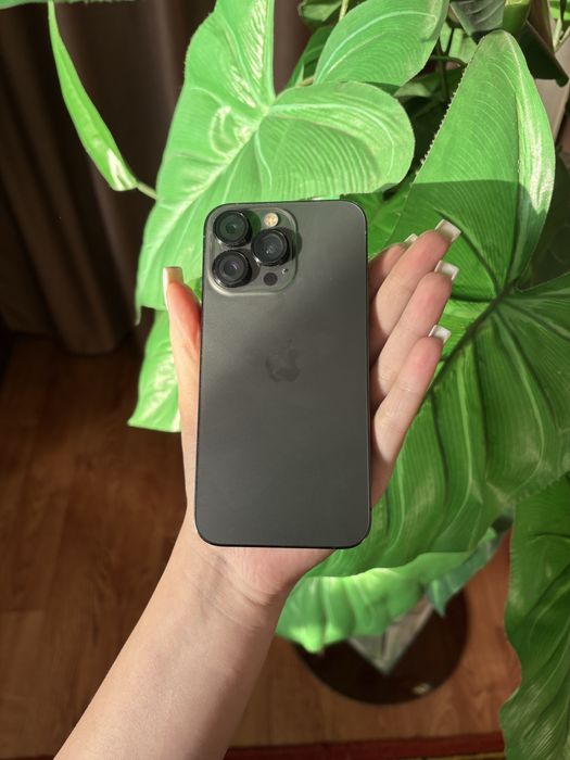 Продам айфон 13 pro на 126гб