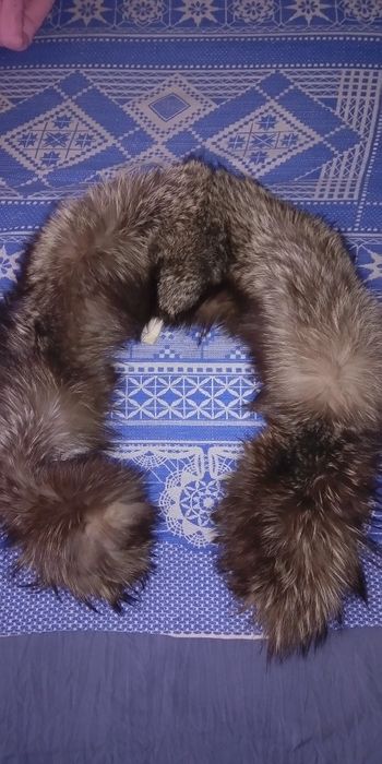 Шикарный воротник из Чернобурки.