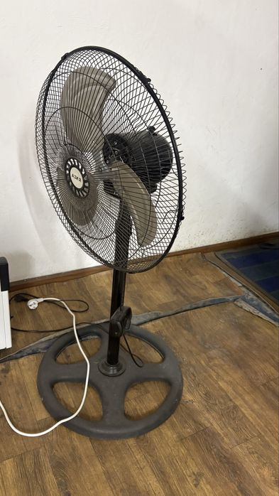 Продам вентилятор