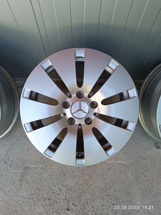 16/5/112-МЕРЦЕДЕС-Ц класа W 205,Е класа нов внос-перфектни