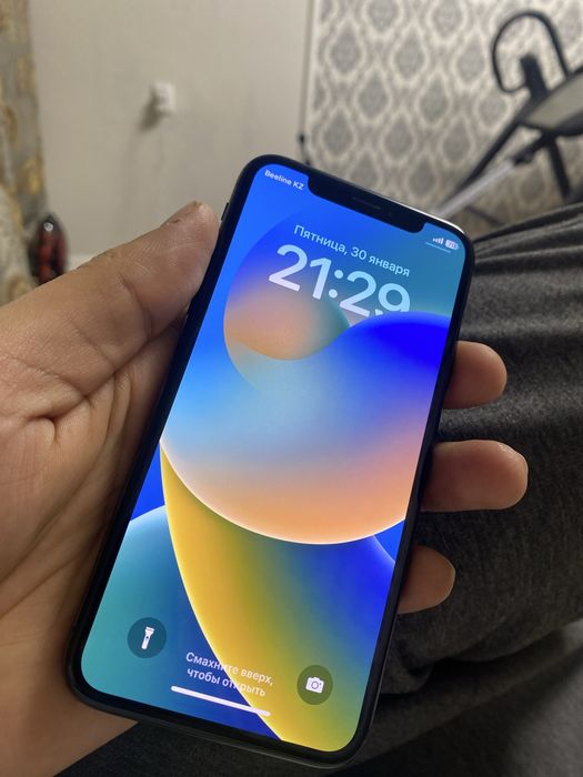 Продам Iphone X 64gb