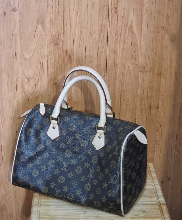Geanta poseta Louis Vuitton - Speedy Bandouliere 20