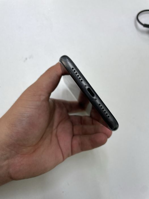 Iphone 11 (64GB) в идеальном состояний