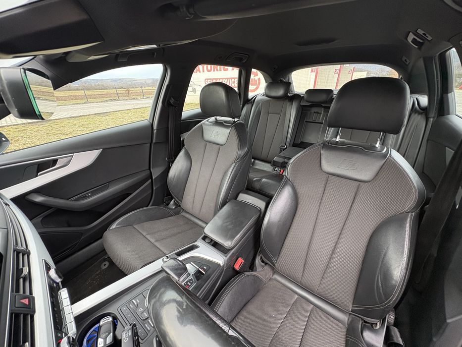 Audi A4 Avant S-line