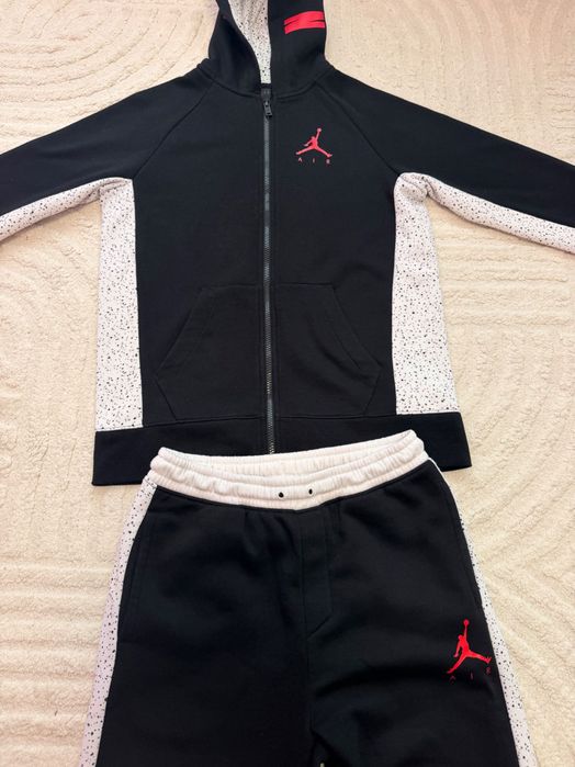 Nike air Jordan черен екип