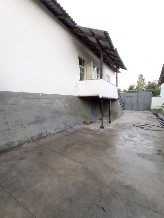 Uy sotiladi/ Дом продается