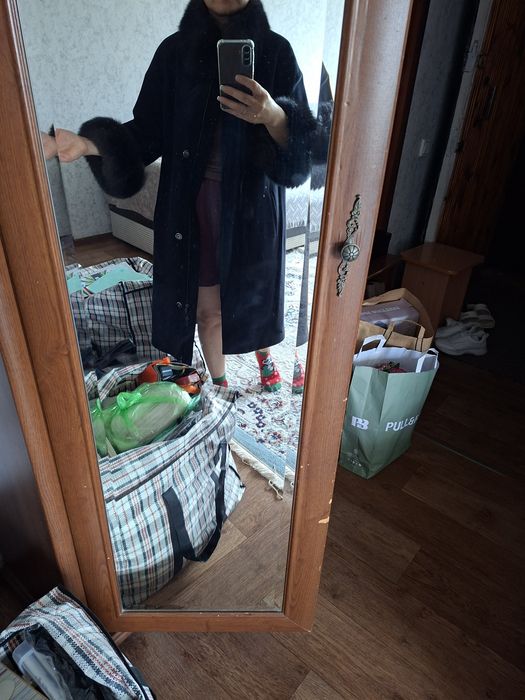 Продам женское пальто