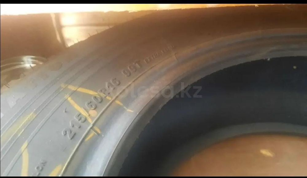 Продам шины в отличном состояние.