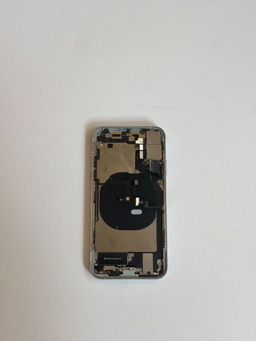 Оборудван корпус + камери за iPhone Xs