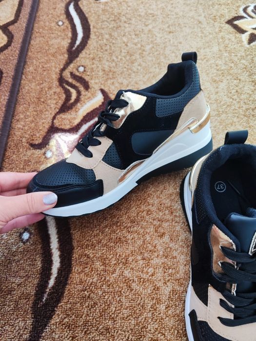 Черни Маратонки 37 номер