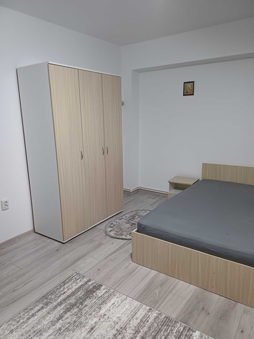 Apartament de inchiriat