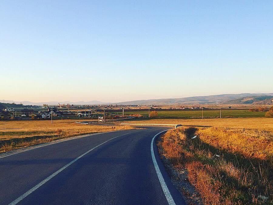 Teren intravilan 980 mp cu  utilitati in  Bod Cartier Poiana Craitelor