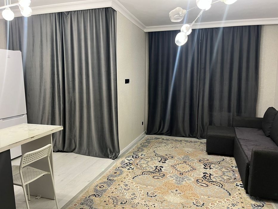 Кв по суточно  левый берег