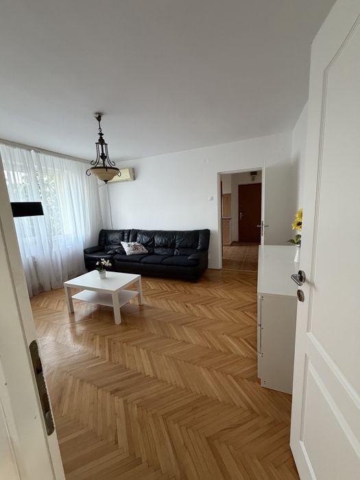 Inchiriez Apartament 3 camere