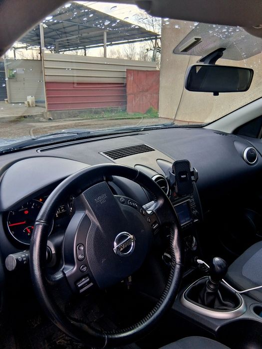 Nissan Qashqai 2013 1.5 (7 locuri)