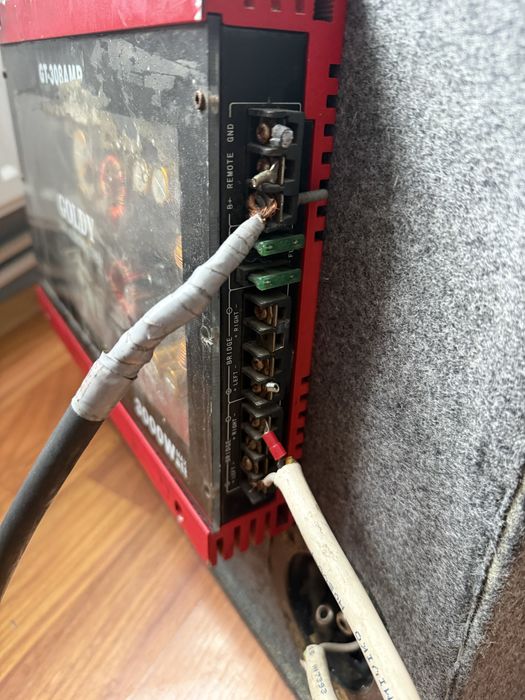 Sobwofer auto cu statie