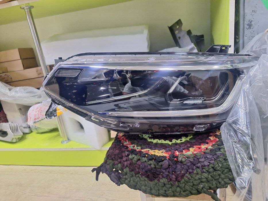 Trekker 1.2 oldi orqa fara