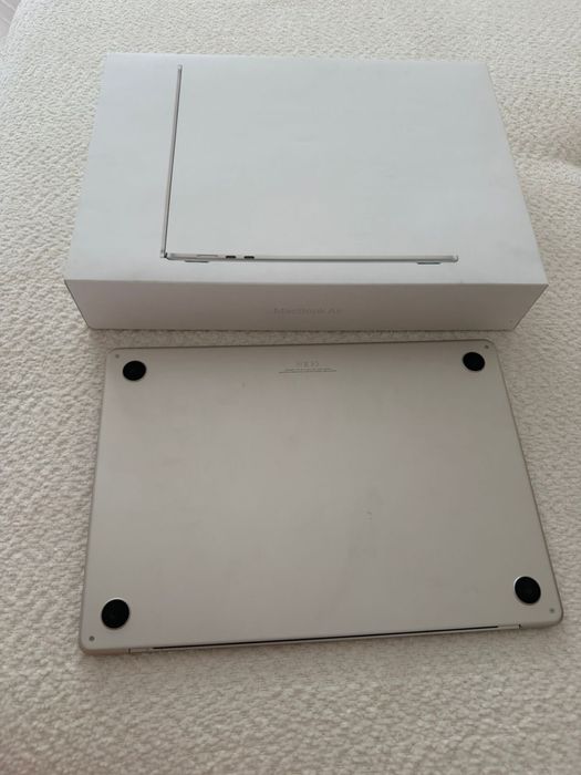 MacBook Air 15-inch 2023