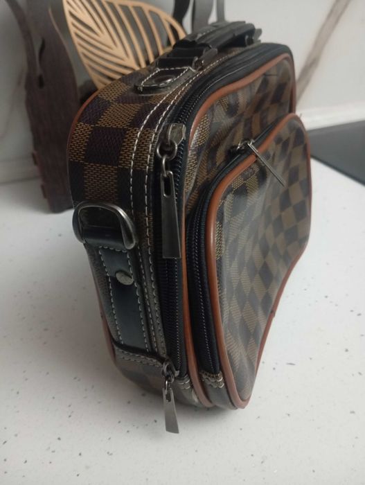 Дамска чанта за  козметика