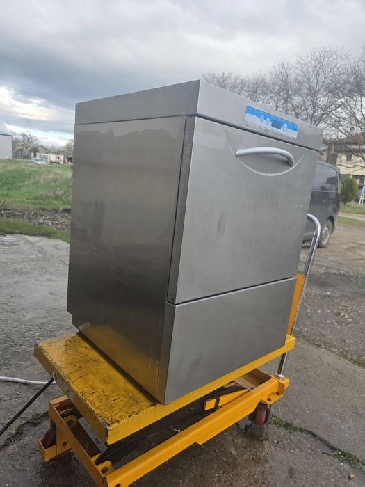 Последен модел професионална миялна машина Elettrobar