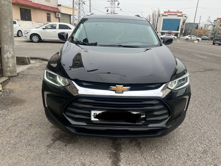 Tracker 2 premier 2020 qora