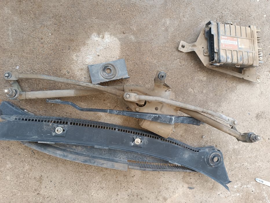 Стеклочиститель пассат б3