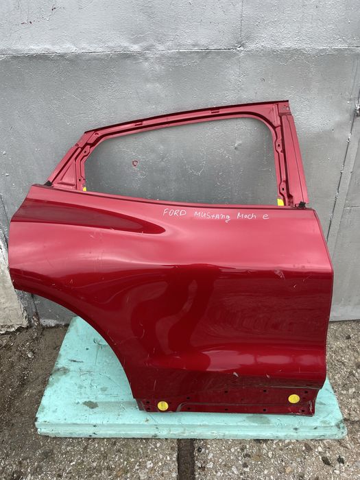 Задна дясна врата за Ford Mustang Mach E Форд Мустанг Мач Е 2020г-