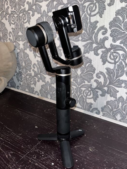 Стабилизатор для телефона FEIYUTECH стедикам