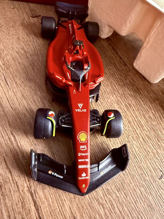 Macheta F1 - 75 bluetooth Bburago