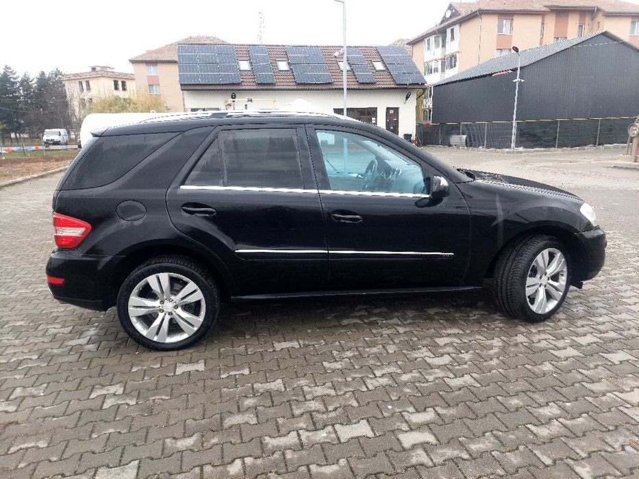 Vând Mercedes Ml 350 cdi