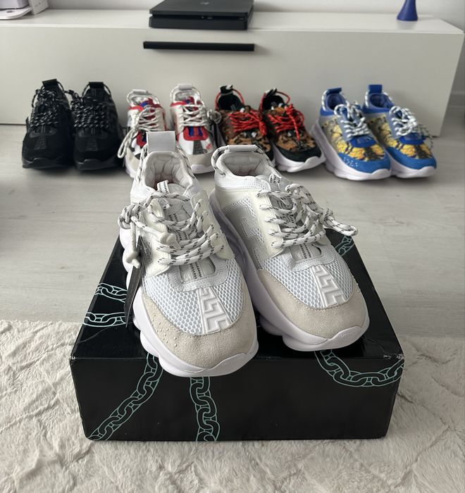 Adidasi versace chain reaction 2026