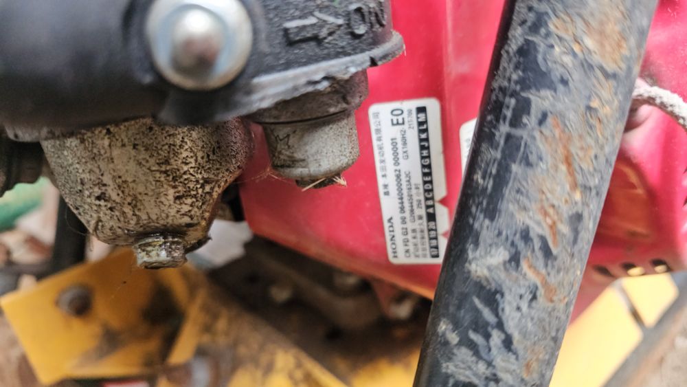 тромбовщик HONDA, бензиновый