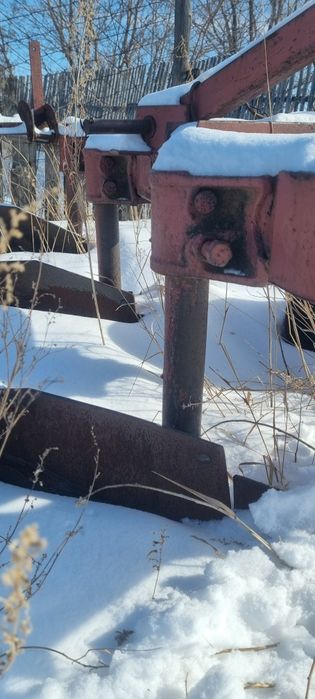 Плуг плн 3-35...