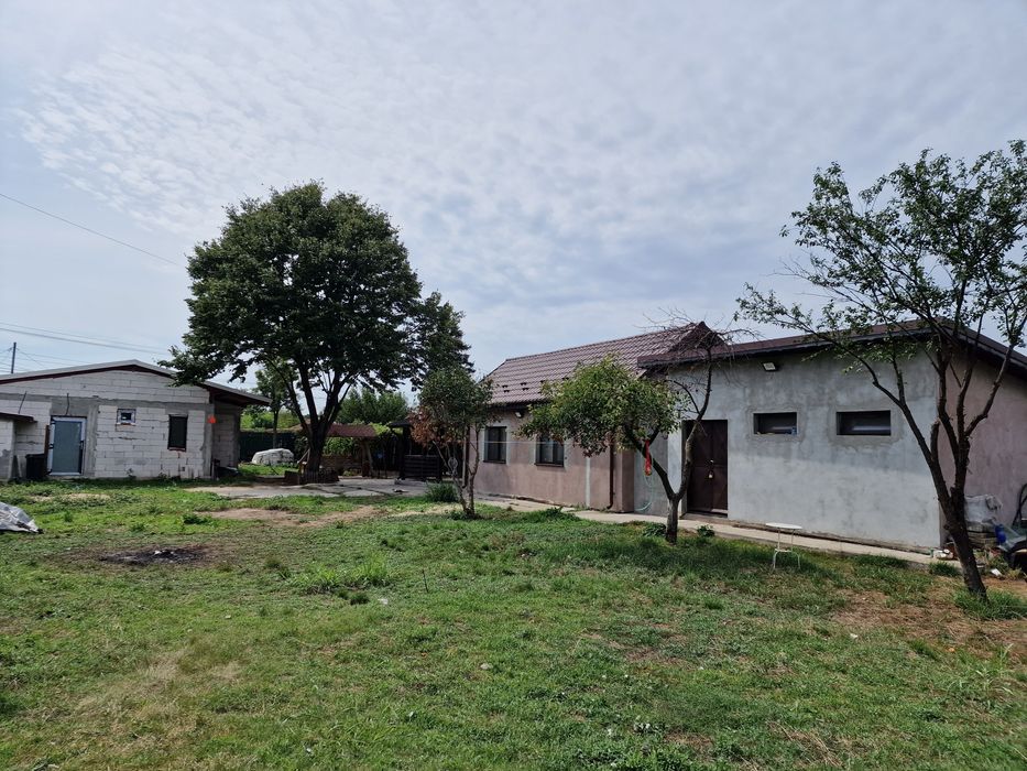 De vânzare Calugareni-Branistari