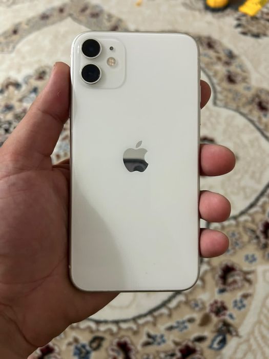 Продам Iphone 11 White