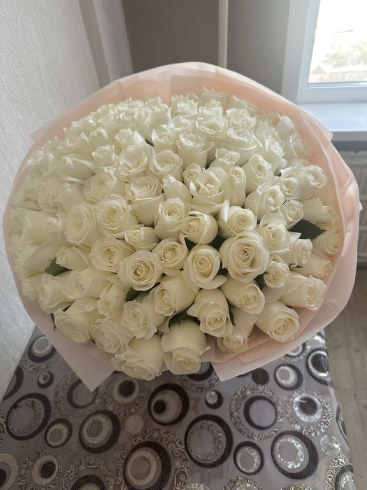Продам букет цветов 101 роза