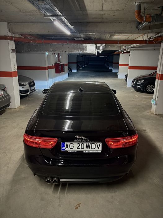Jaguar xe 20d 180
