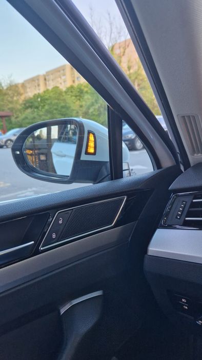 VOLKSWAGEN Passat 2018 — imagine 4
