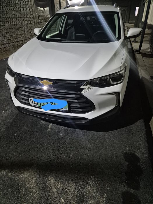 Tracker Arendaga zor narhda