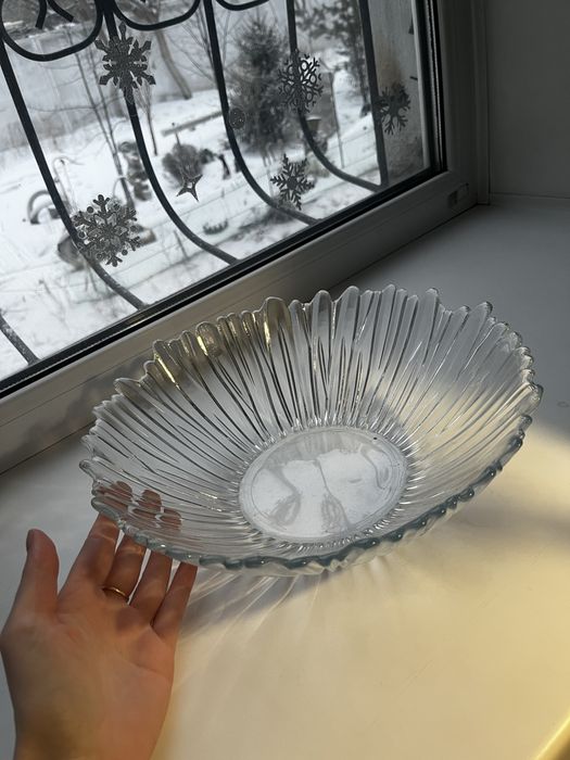 Ваза прозрачная 1000тг