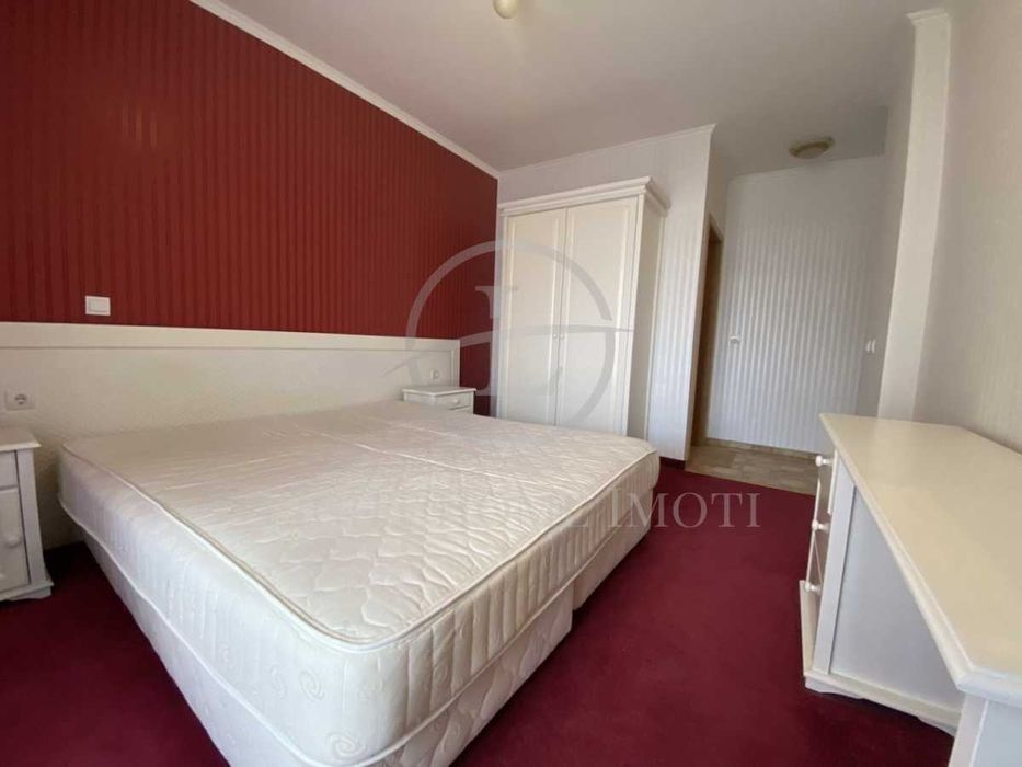 Продава се Тристаен апартамент в Пловдив, Кършияка - 117 кв.м за 1800 €/кв.м - Снимка #8